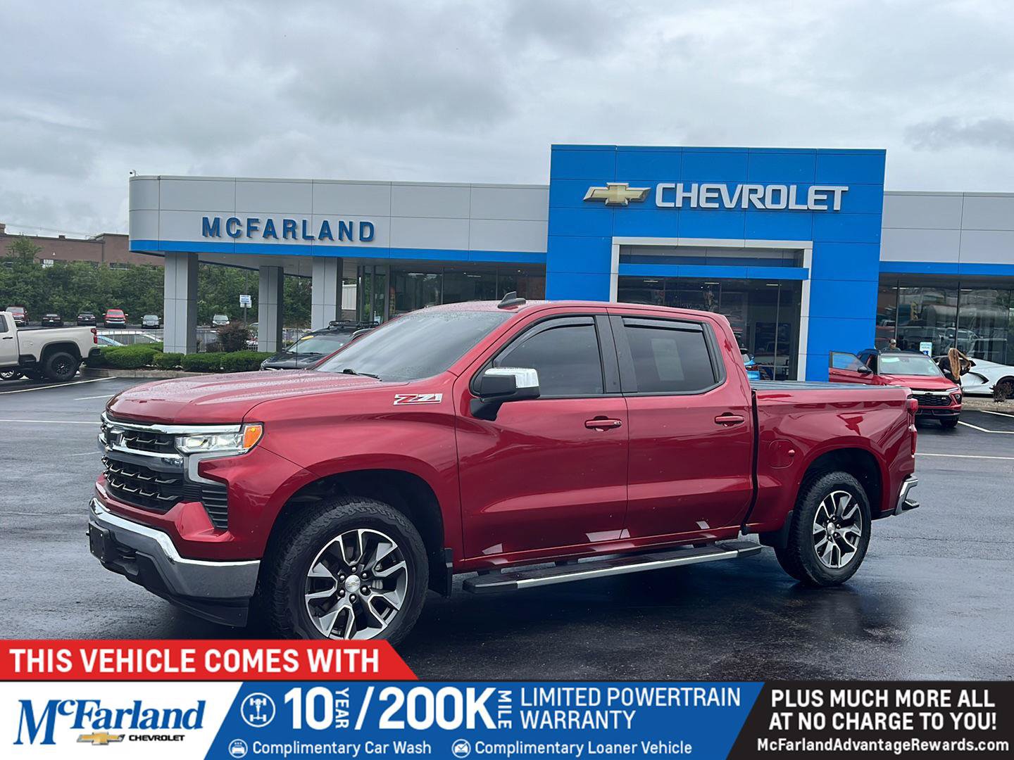 Used 2024 Chevrolet Silverado 1500 LT AWD/4WD image 1