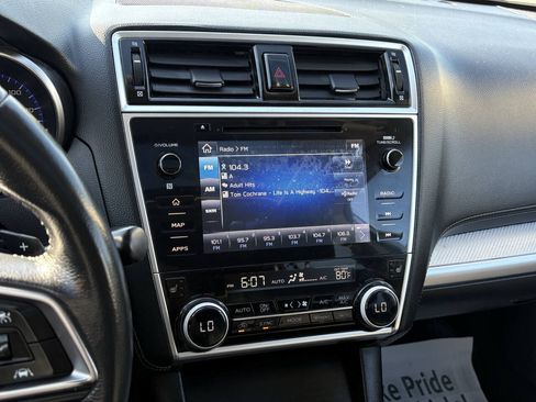 Used 2018 Subaru Outback 2.5i Premium AWD/4WD image 9