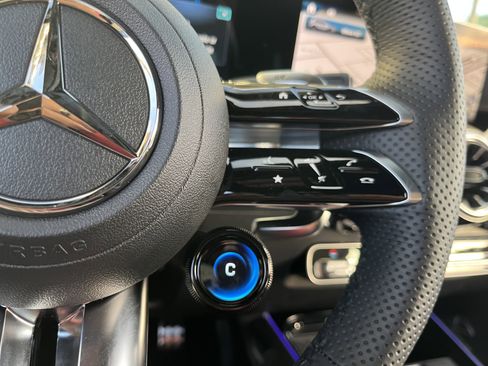 New 2026 Mercedes-Benz GLB 35 AMG 4MATIC image 27