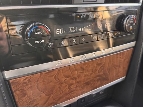 Used 2024 Nissan Armada SL w/ Captain's Chairs Package image 23