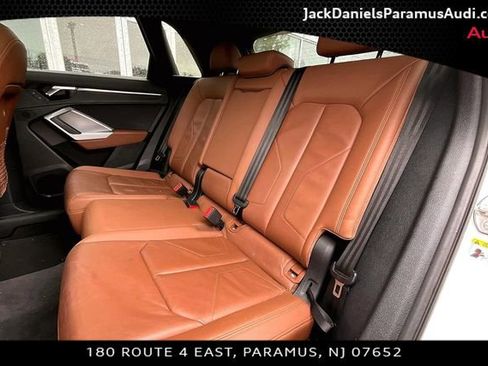 Used 2019 Audi Q3 2.0T Premium Plus w/ Premium Plus Package AWD/4WD image 21