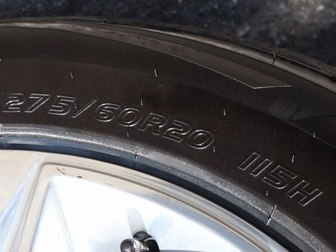 Used 2019 Chevrolet Silverado 1500 LTZ w/ LTZ Premium Package image 47