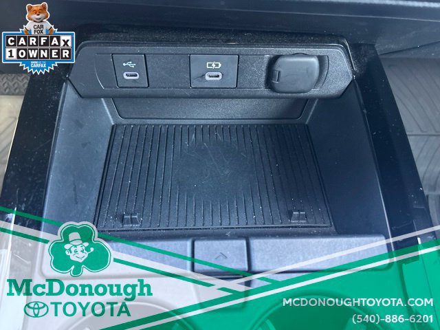 Certified 2024 Toyota Prius XLE FWD image 18
