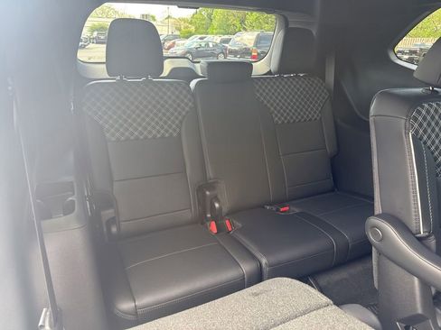 New 2026 GMC Acadia Denali w/ Super Cruise Package AWD/4WD image 13