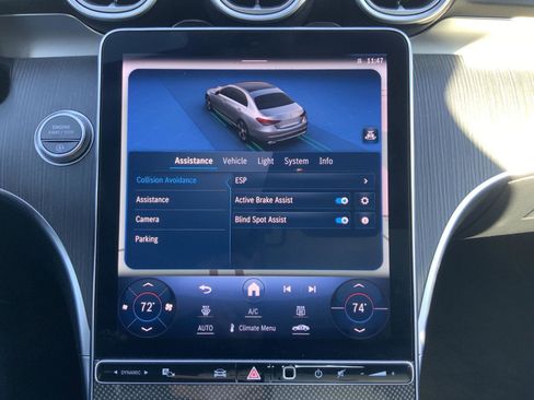 Used 2022 Mercedes-Benz C 300 4MATIC Sedan image 38