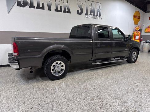 Used 2005 Ford F350 XLT image 44