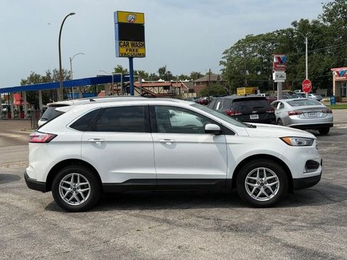 Used 2022 Ford Edge SEL w/ Convenience Package AWD/4WD image 5