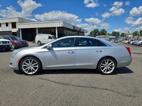 Used 2013 Cadillac XTS Premium FWD image 8