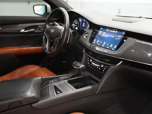 Used 2017 Cadillac CT6 Luxury AWD/4WD image 17