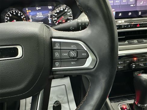 Used 2022 Jeep Compass Limited w/ Sun and Sound Group image 27