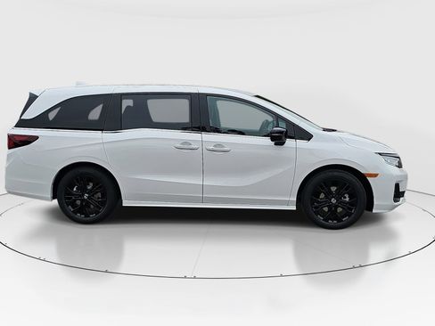 New 2026 Honda Odyssey Sport-L image 4