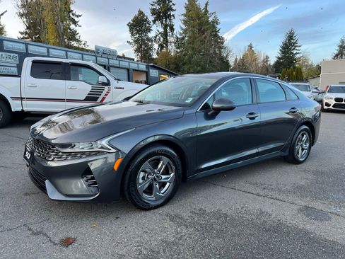 Used 2021 Kia K5 LXS image 1