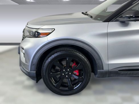 Used 2020 Ford Explorer ST w/ ST Street Pack AWD/4WD image 11