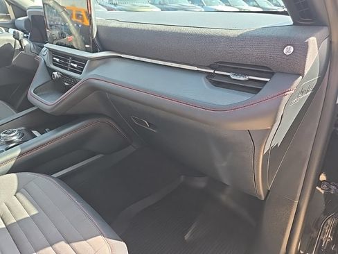 Used 2025 Ford Explorer ST-Line AWD/4WD image 74