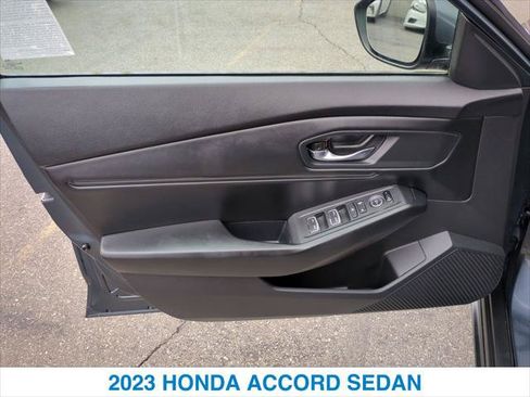 Used 2023 Honda Accord EX image 12