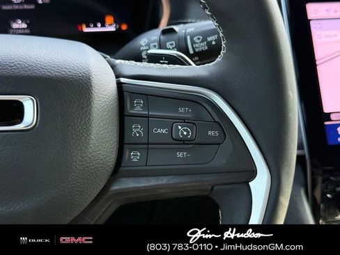 Used 2024 Jeep Grand Cherokee L Limited w/ Luxury Tech Group II AWD/4WD image 31