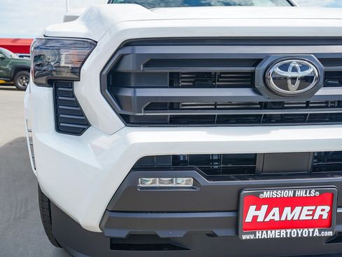 New 2026 Toyota Tacoma SR5 RWD image 12