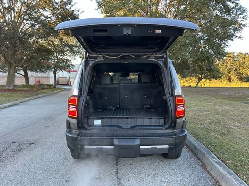 Used 2025 Toyota Land Cruiser image 10