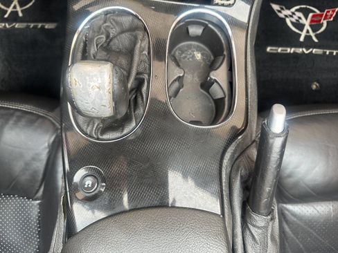 Used 2009 Chevrolet Corvette Base 2dr Coupe w/3LT image 26