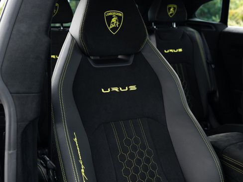 Used 2024 Lamborghini Urus Performante image 60