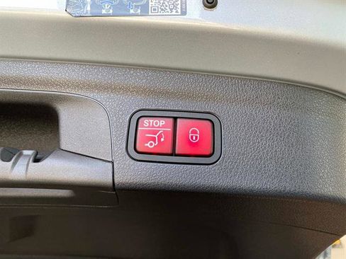 Used 2024 Mercedes-Benz GLE 63 AMG S image 9