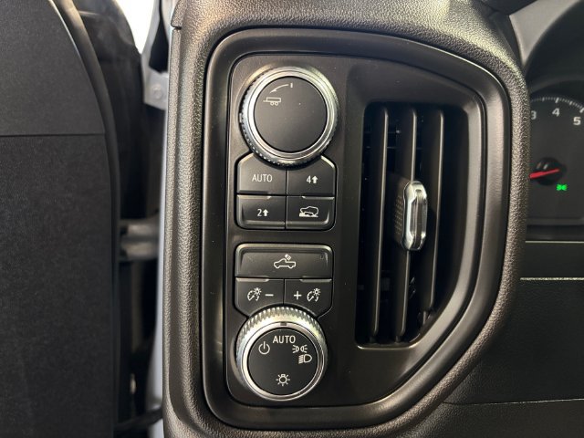 Used 2024 GMC Sierra 1500 Pro w/ Graphite Edition AWD/4WD image 21