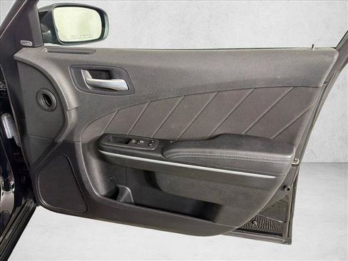 Used 2023 Dodge Charger SXT RWD image 14