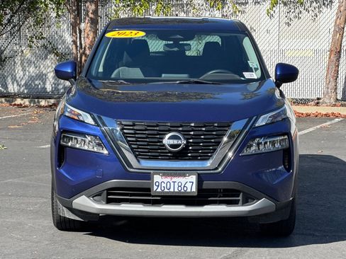 Certified 2023 Nissan Rogue SV image 9