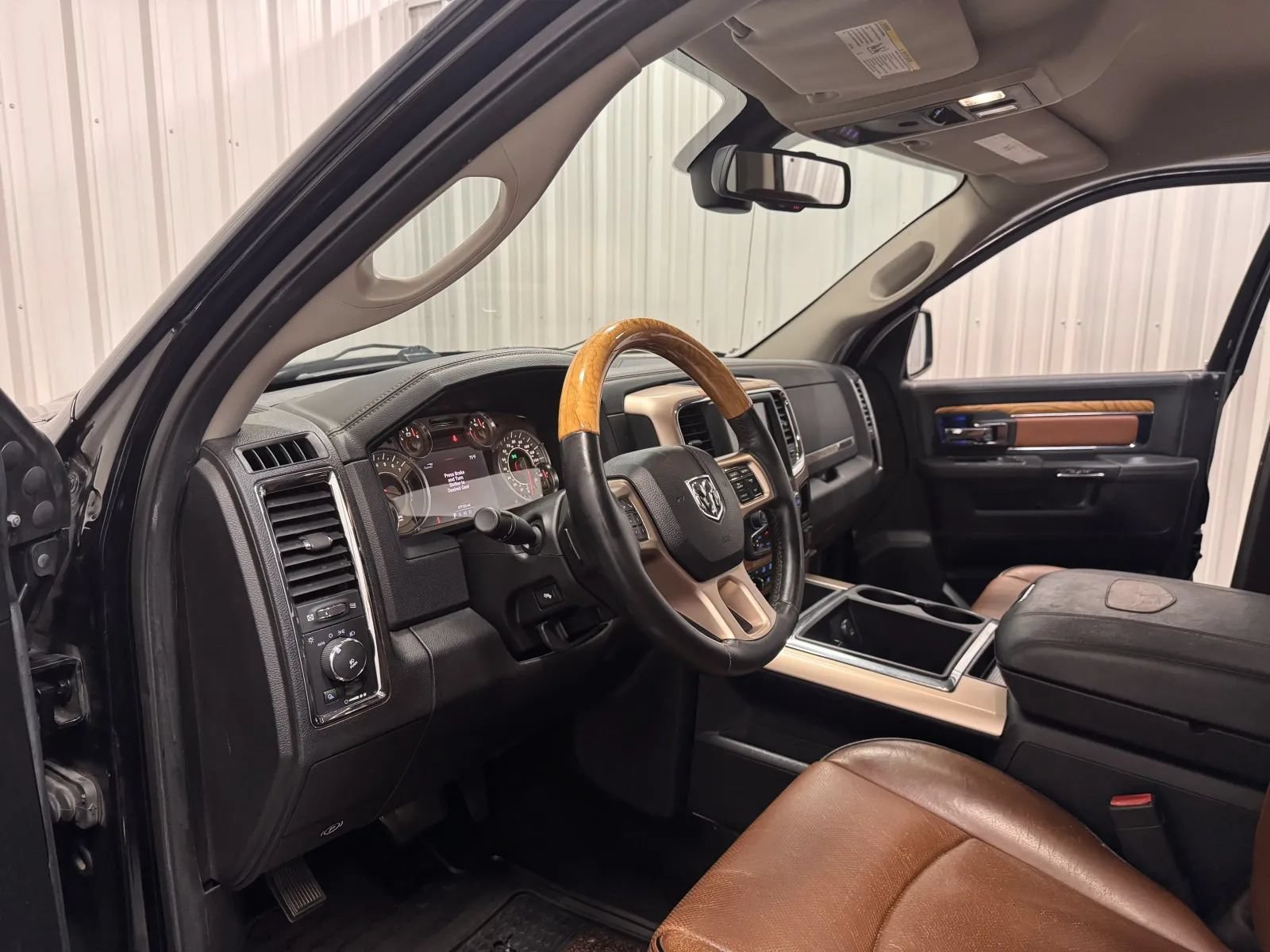 Used 2013 RAM 1500 Laramie Longhorn w/ Convenience Group AWD/4WD image 37