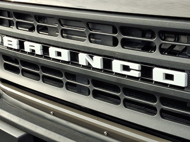 Used 2025 Ford Bronco 2-Door AWD/4WD image 30