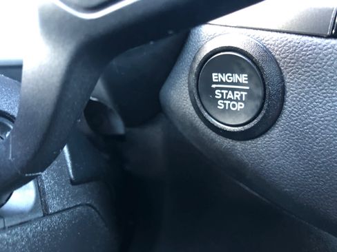 Used 2025 Ford Escape Active AWD/4WD image 16