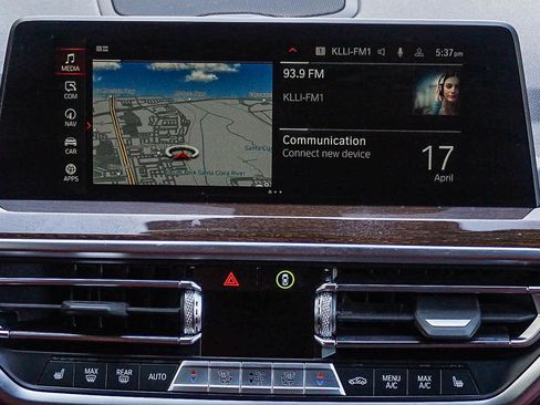 Used 2024 BMW X3 sDrive30i w/ Convenience Package w/ZPA RWD image 16