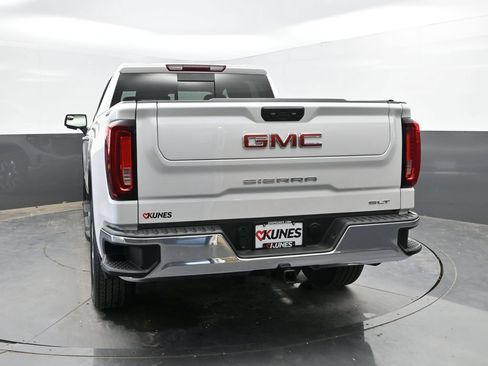 Used 2024 GMC Sierra 1500 SLT w/ SLT Premium Package AWD/4WD image 8