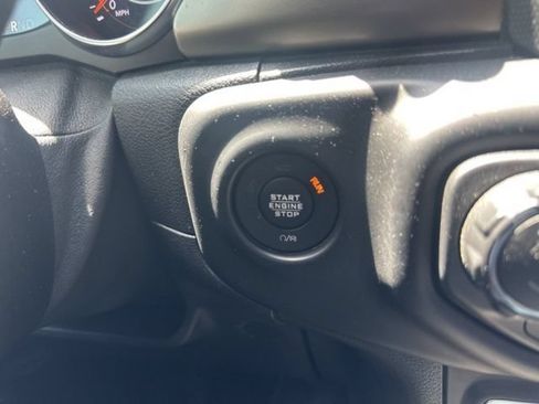 Used 2020 Jeep Gladiator Sport w/ Quick Order Package 24S AWD/4WD image 21