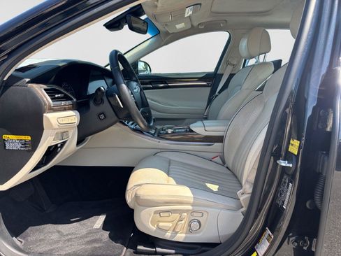 Used 2019 Genesis G90 5.0 Ultimate AWD/4WD image 10