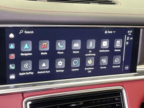 Used 2022 Porsche Panamera 4 Platinum Edition image 29