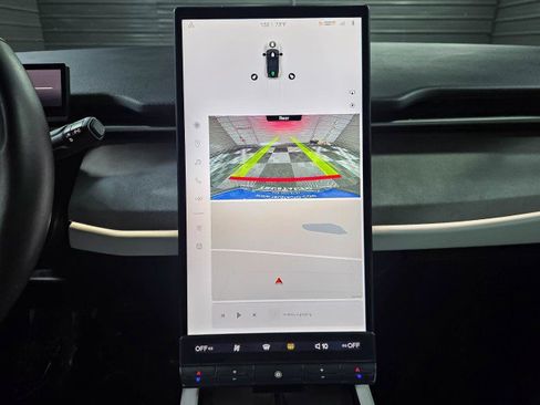 Used 2023 Fisker Ocean Extreme image 27