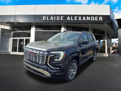 New 2026 GMC Terrain Denali w/ LPO, Floor Liner Package AWD/4WD image 8