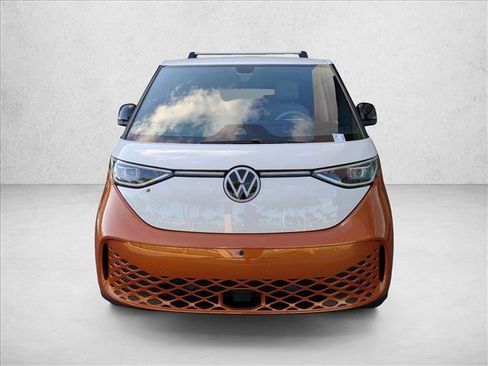 Used 2025 Volkswagen ID. Buzz 1st Edition AWD/4WD image 2