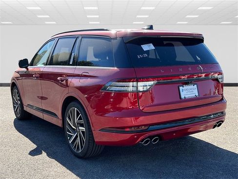 New 2025 Lincoln Aviator Black Label w/ Jet Appearance Package image 5