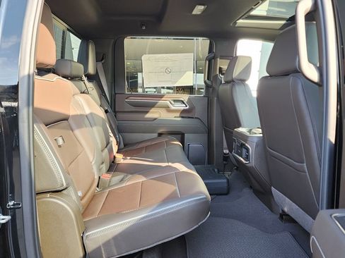 New 2025 GMC Sierra 2500 Denali w/ Denali Reserve Package image 48