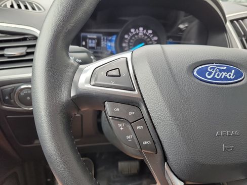 Used 2024 Ford Edge SEL AWD/4WD image 21