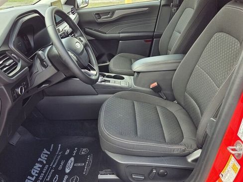 Used 2024 Ford Escape Active image 7