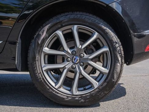 Used 2017 Volvo XC60 T6 Dynamic w/ Climate Package AWD/4WD image 21