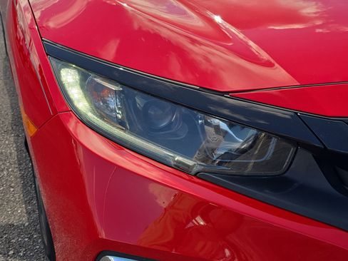 Used 2020 Honda Civic EX image 7