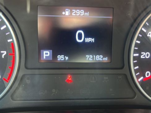 Used 2019 Kia Optima EX w/ EX Premium Package FWD image 4