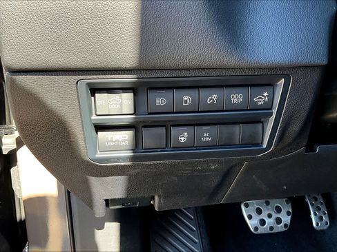 Used 2025 Toyota Tundra TRD Pro image 35