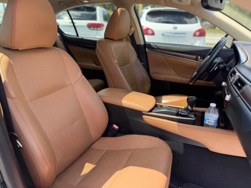 Used 2014 Lexus GS 350 w/ Premium Package image 17