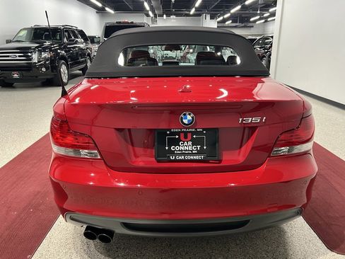 Used 2010 BMW 135i Convertible w/ Premium Pkg image 61