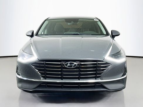 Used 2020 Hyundai Sonata SE FWD image 2